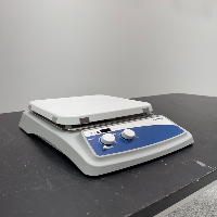 VWR 10x10 Hot Plate Stirrer image 0